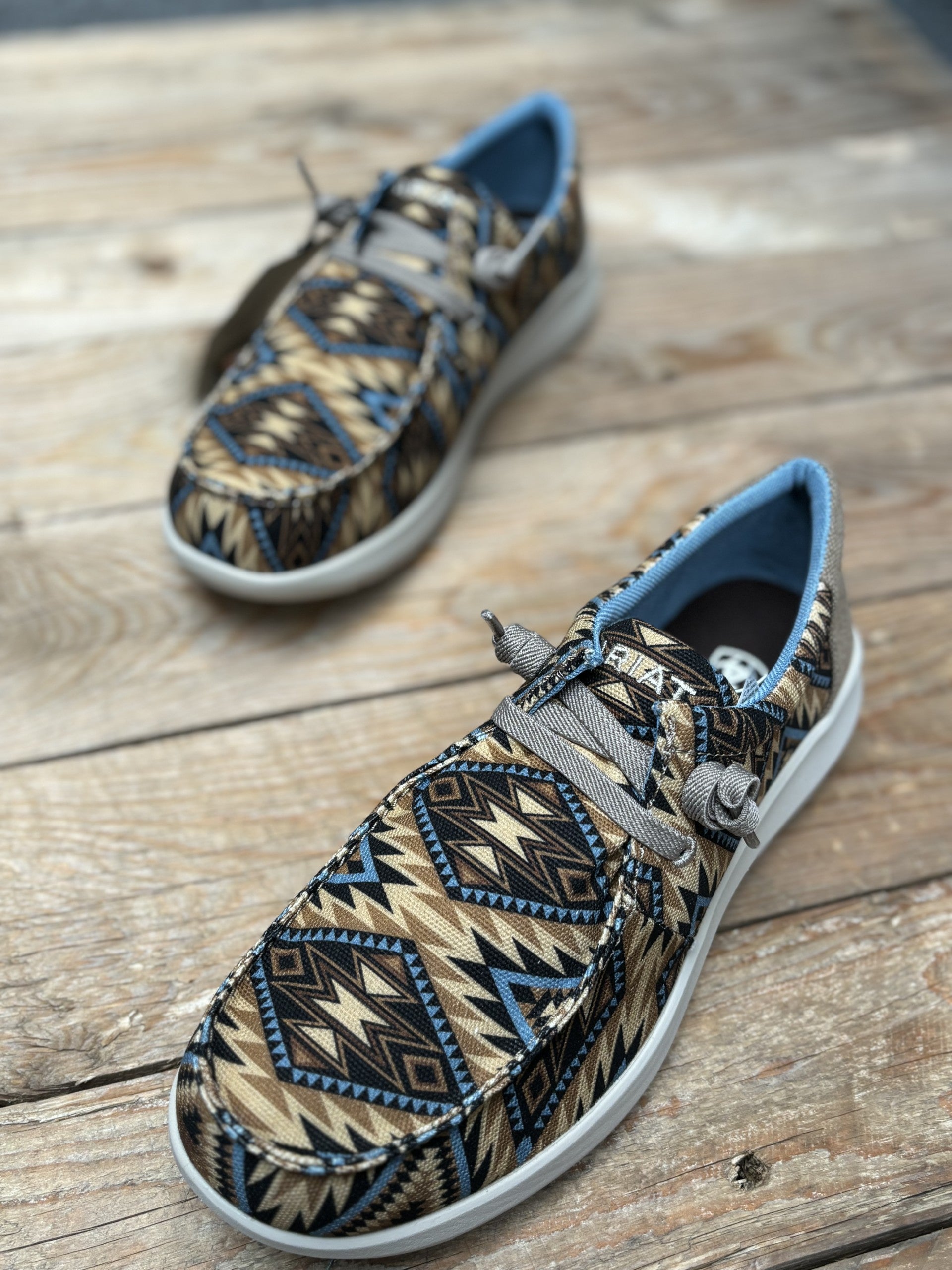 Mens Ariat Hilo Stretch Lace Slip on Shoe - Dusty Blue Southwest Tan (7227075100749)