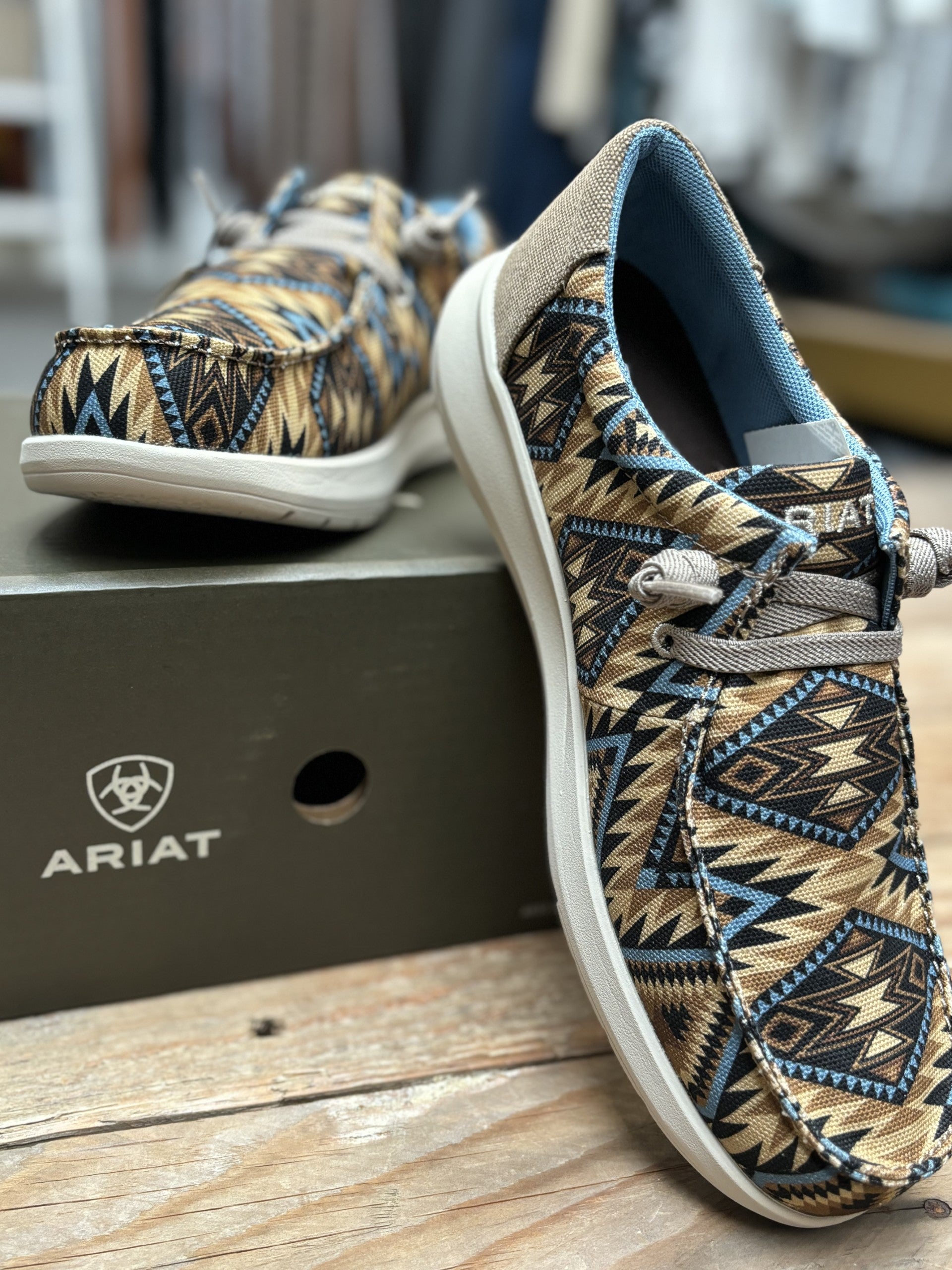 Mens Ariat Hilo Stretch Lace Slip on Shoe - Dusty Blue Southwest Tan (7227075100749)