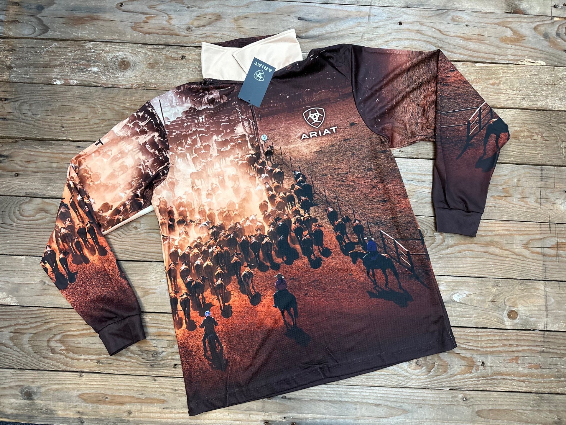 Adults Ariat Unisex Fishing Shirt - Cattle Muster (7073037582413)