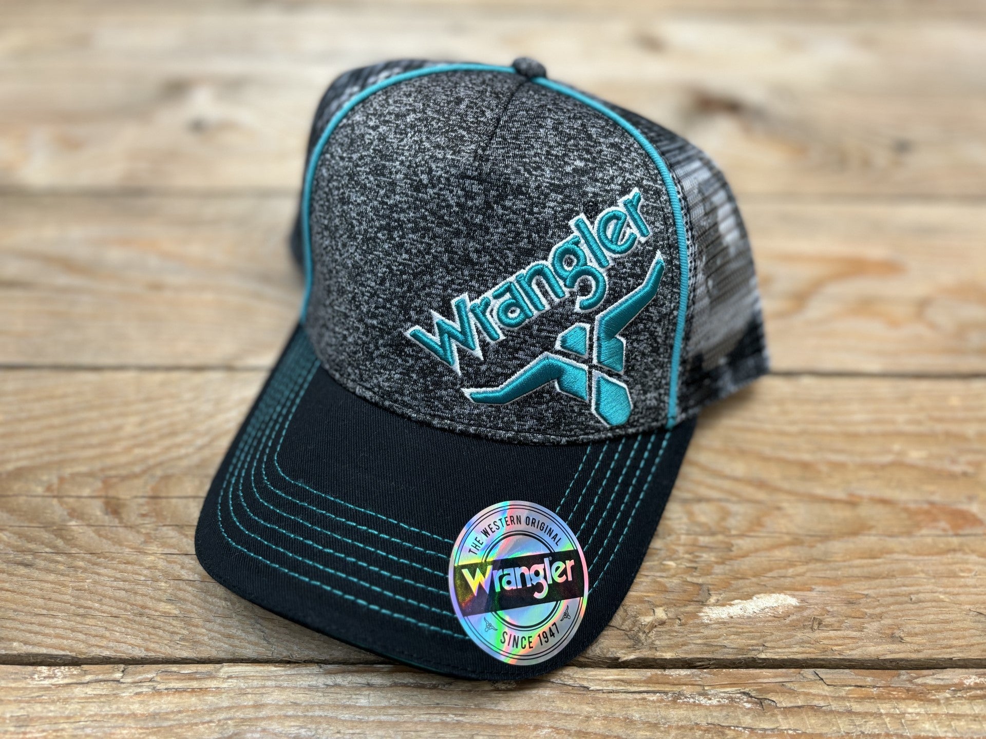 Wrangler Gallant Trucker Cap - Black or Navy (6882768355405)