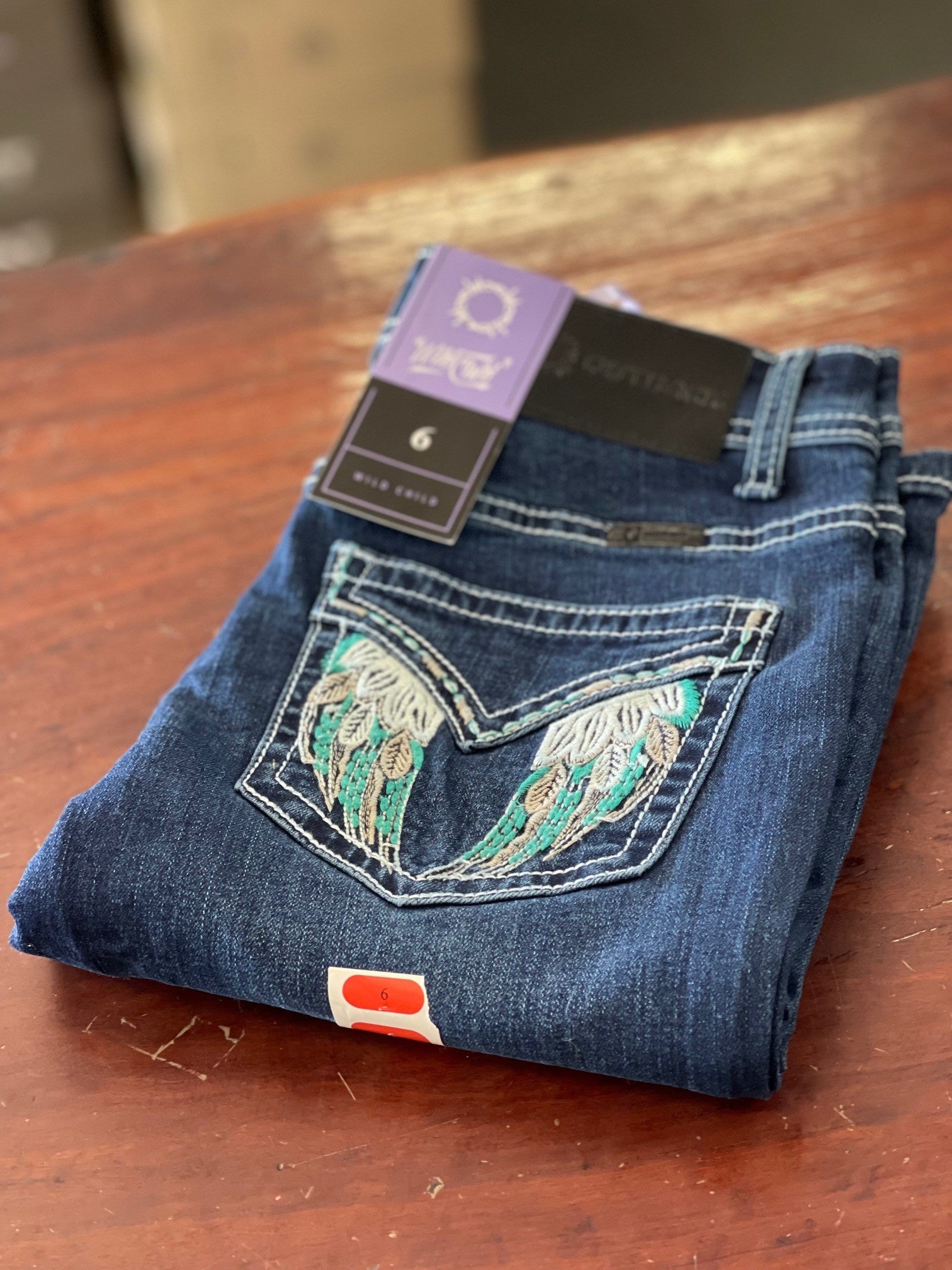 Womens Outback Wild Child Durango 34 Leg Jean (7472261726285)