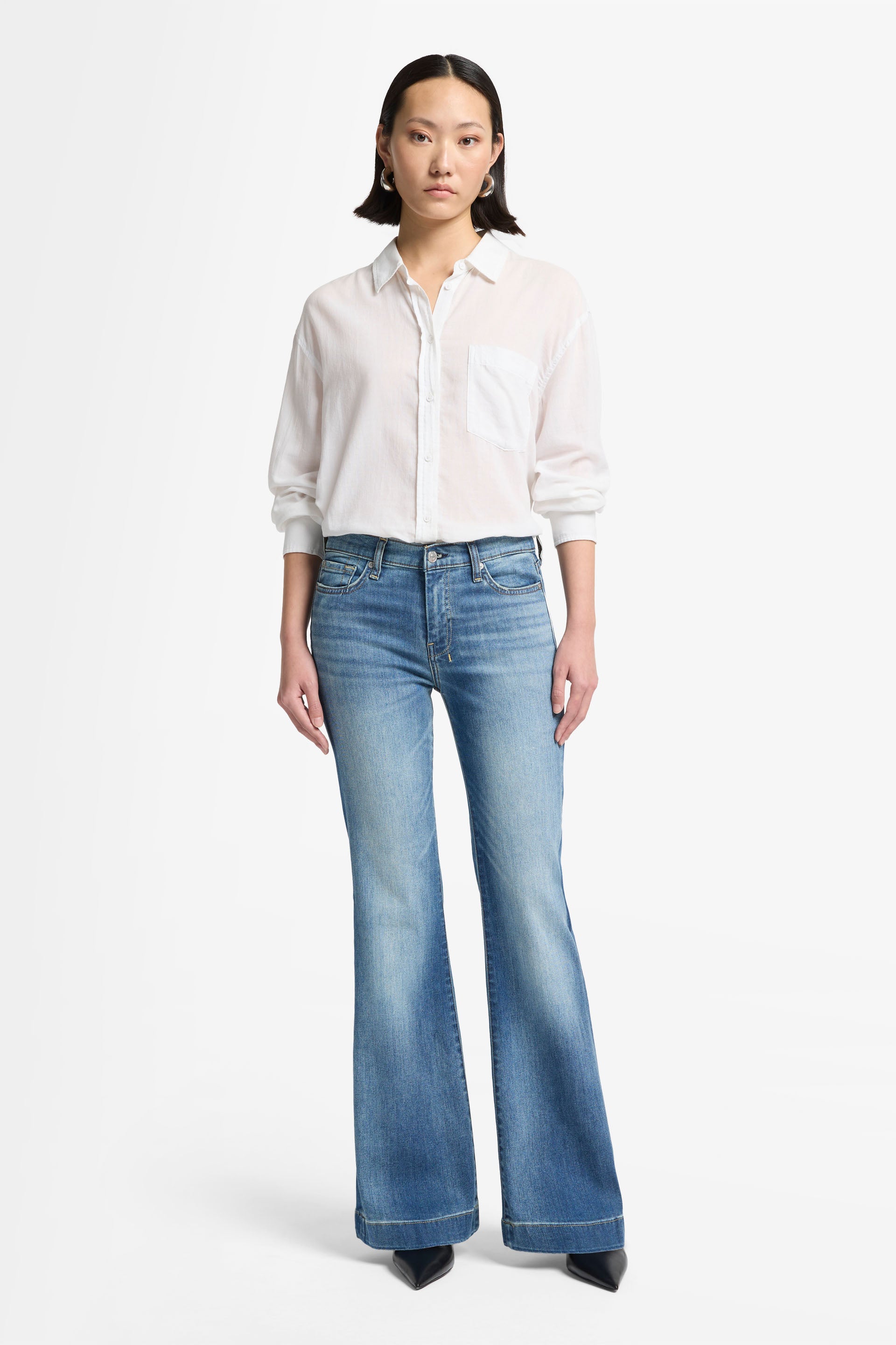 Womens 7 For all Mankind Dojo Tailorless Jean - Distressed Authentic Light