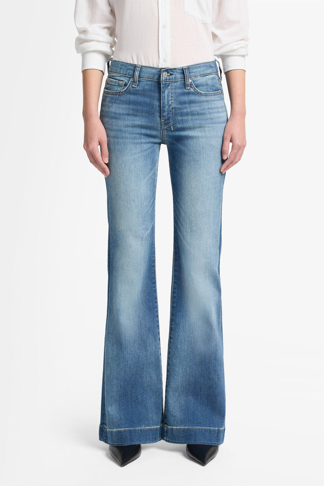 Womens 7 For all Mankind Dojo Tailorless Jean - Distressed Authentic Light