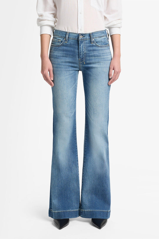 Womens 7 For all Mankind Dojo Tailorless Jean - Distressed Authentic Light
