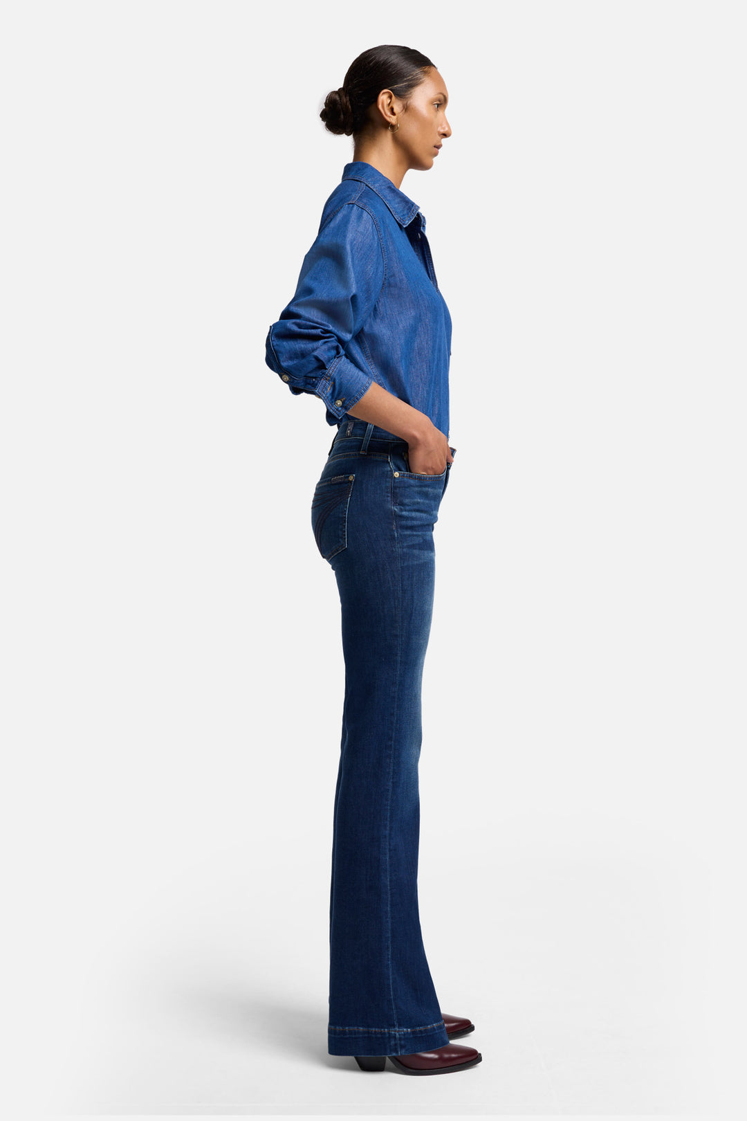 Womens 7 for all Mankind Dojo Jean - 34 Leg - Moreno
