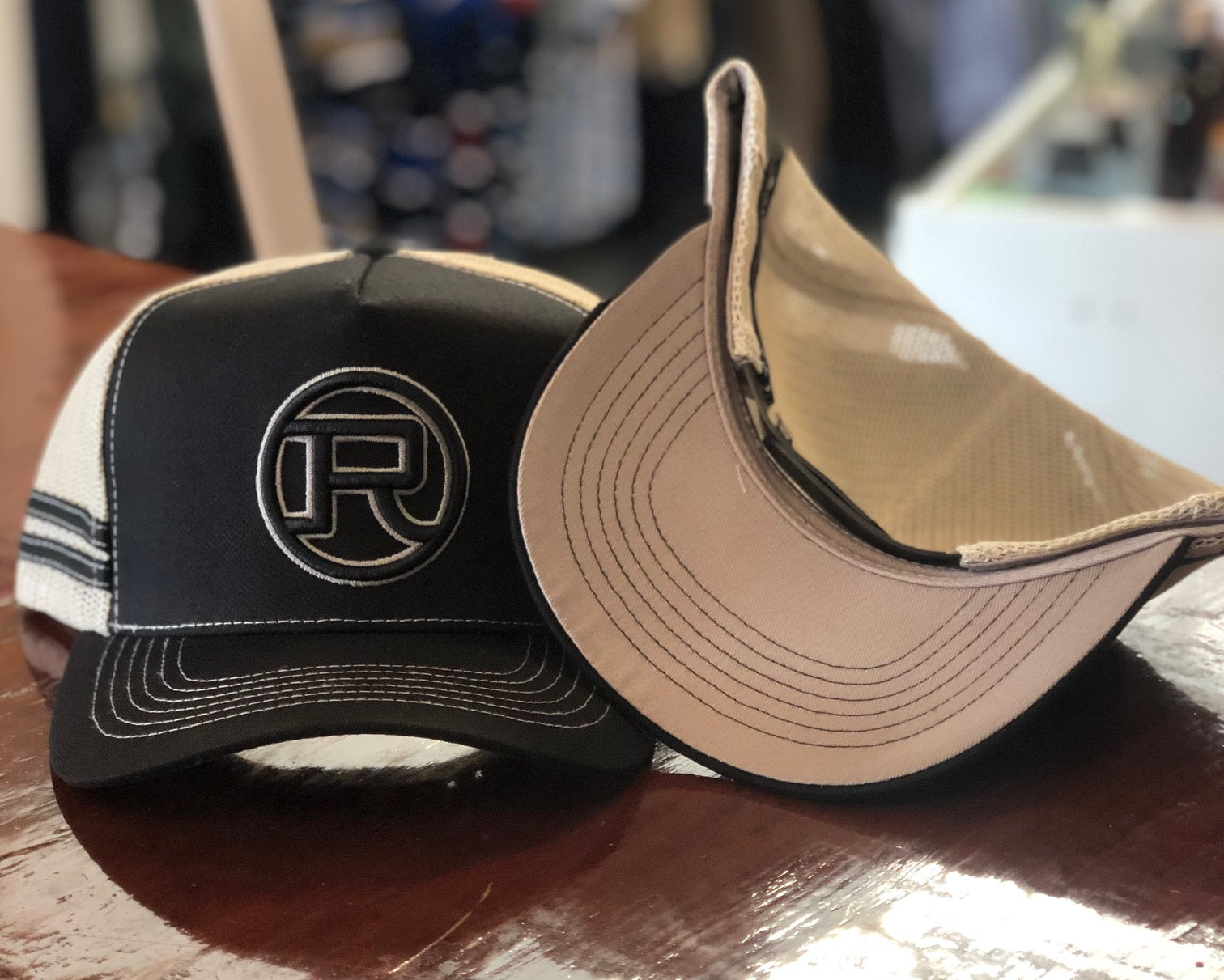 Roper Trucker Cap - Black / Natural (7352094359629)