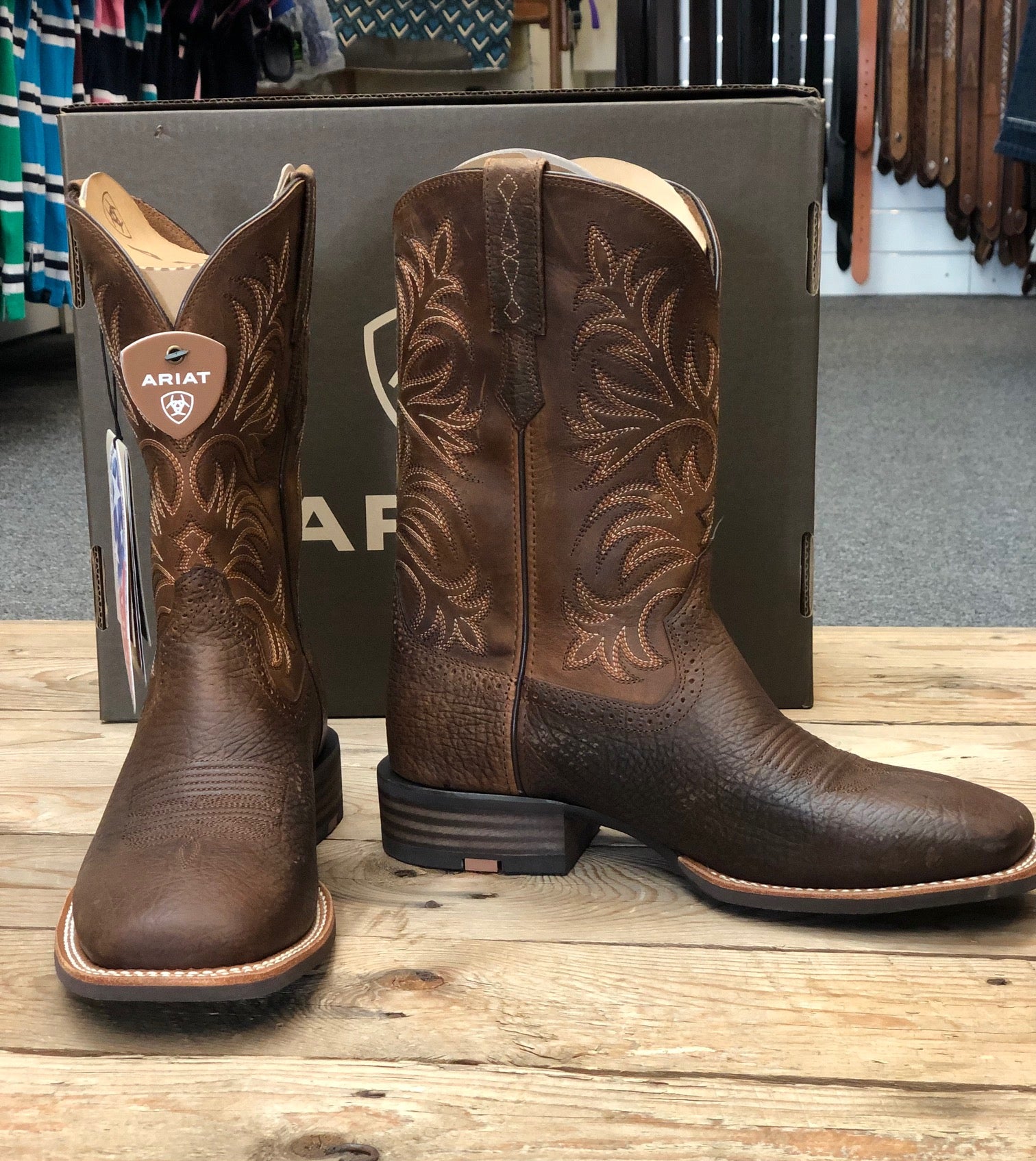 Mens Ariat Oakwood Boot - Earth / Distressed Brown (7365724766285)