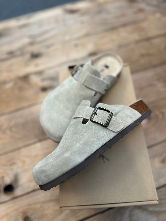 Womens Thomas Cook Cooya Suede Clog - Taupe
