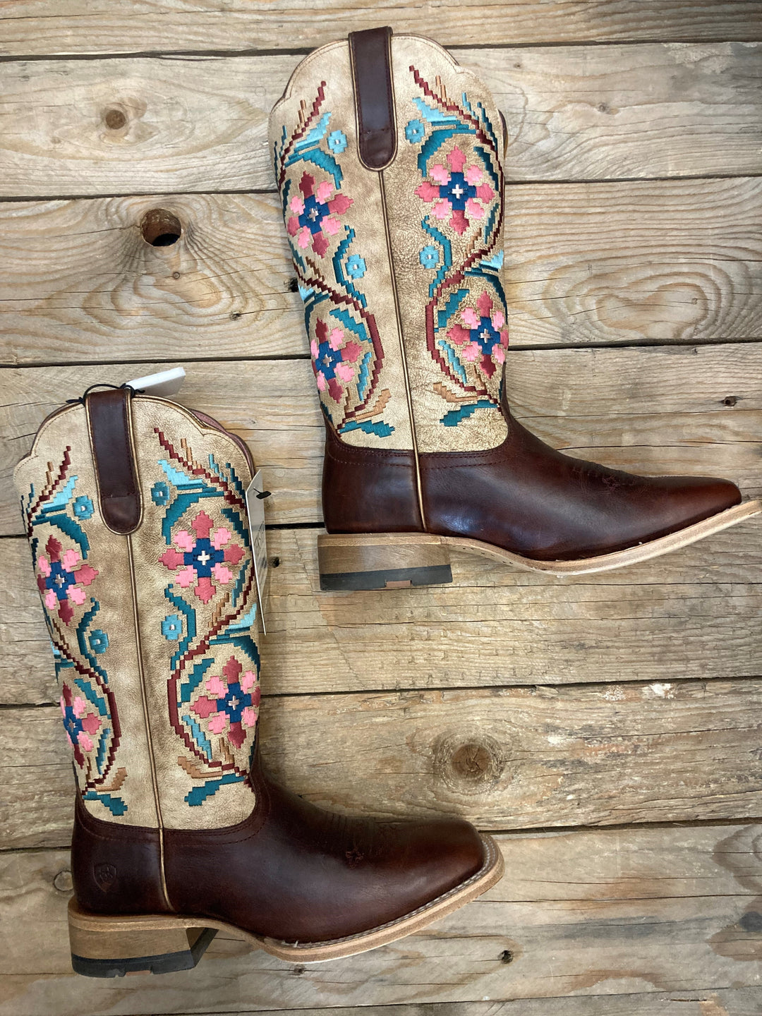 Womens Ariat Frontier Daniella Boot - Brazen Tan (6952183201869)