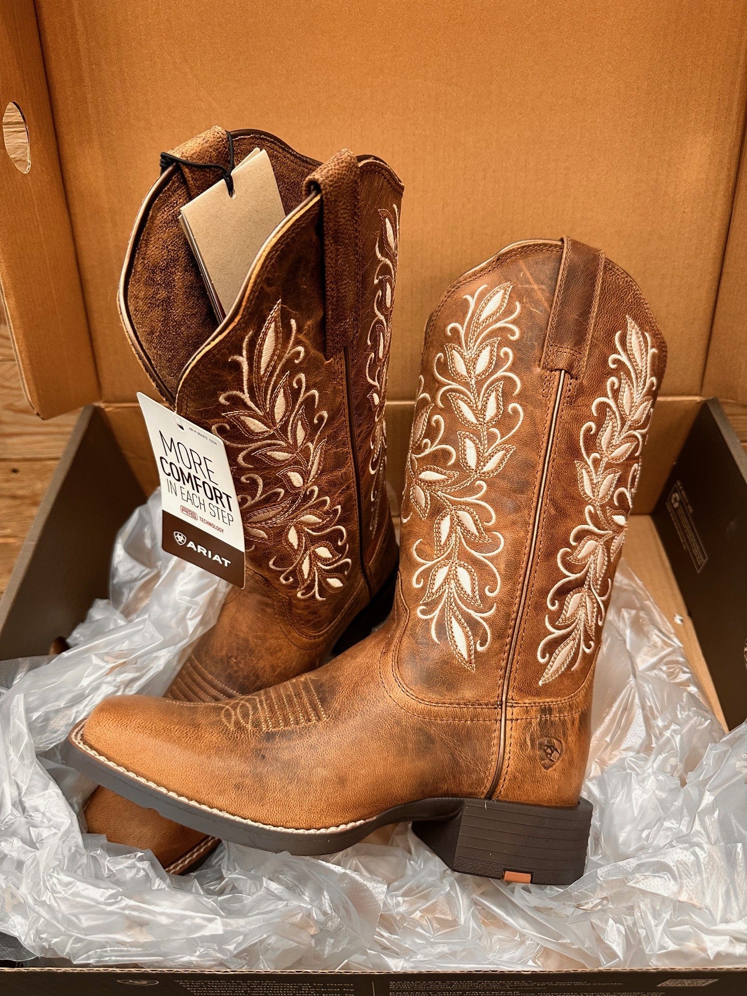 Womens Ariat Round Up Holly Boot - Western Pearl
