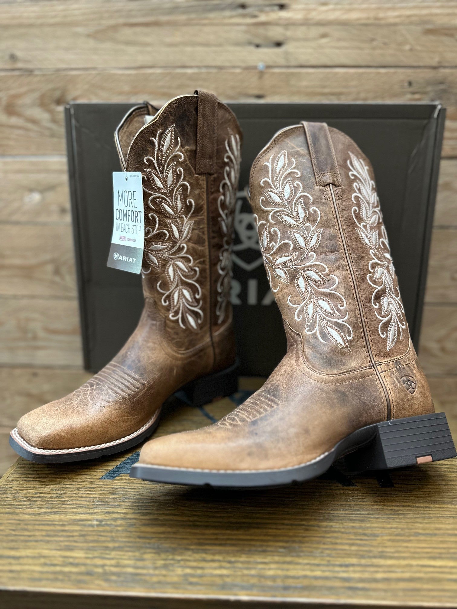 Womens Ariat Round Up Holly Boot - Western Pearl