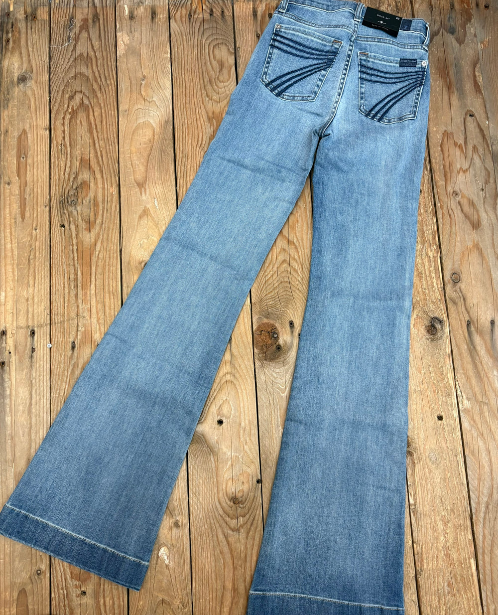 Womens 7 for All Mankind Dojo Jean - 34 Leg - Authentic Light Update