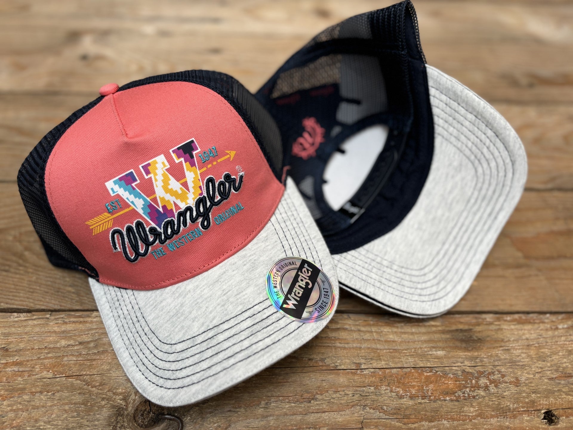 Womens Wrangler Nova Trucker Cap - Grey / Coral (6895032631373)
