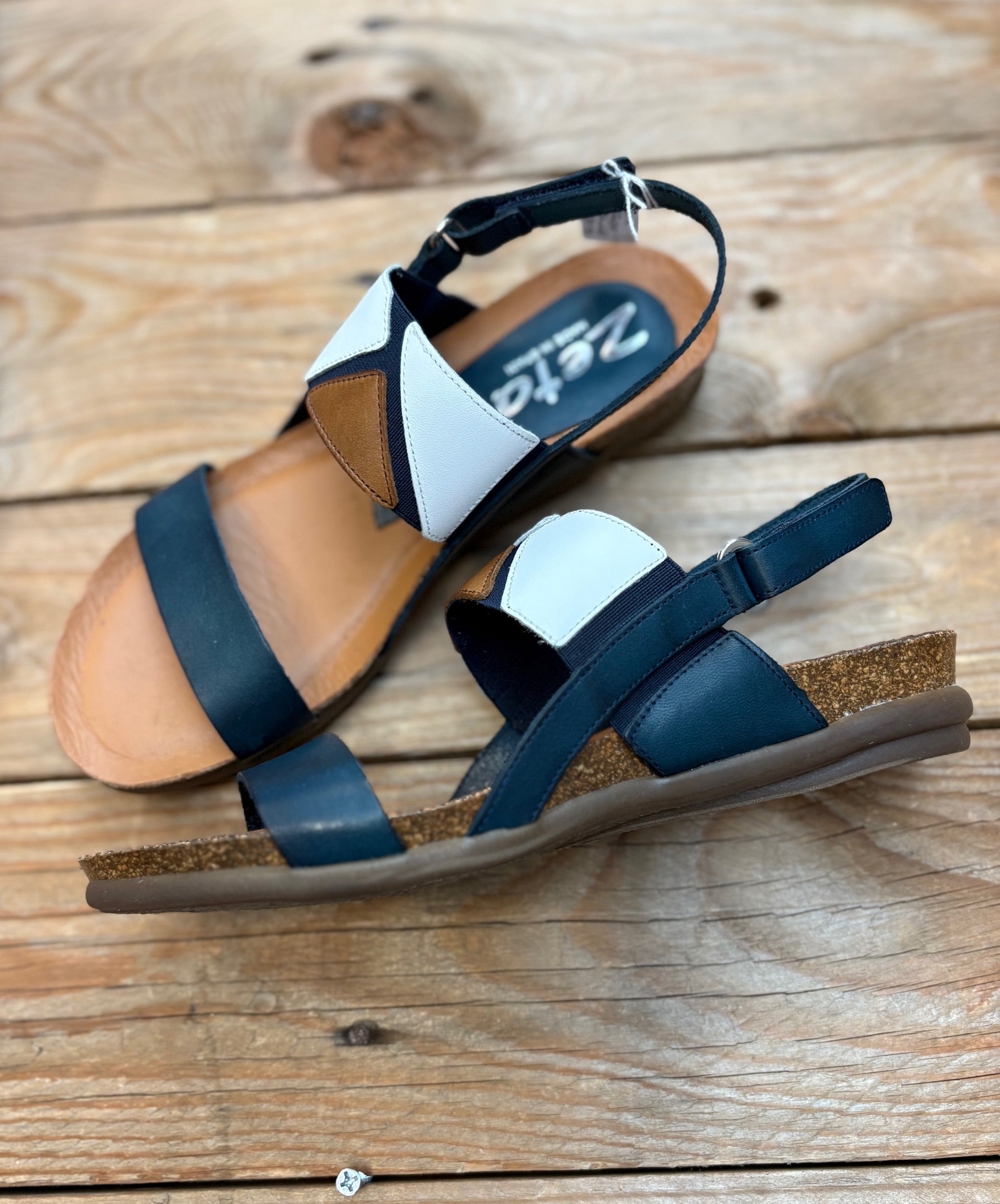 Womens Zeta Rallar Sandal - Marino / Blanco / Cuero