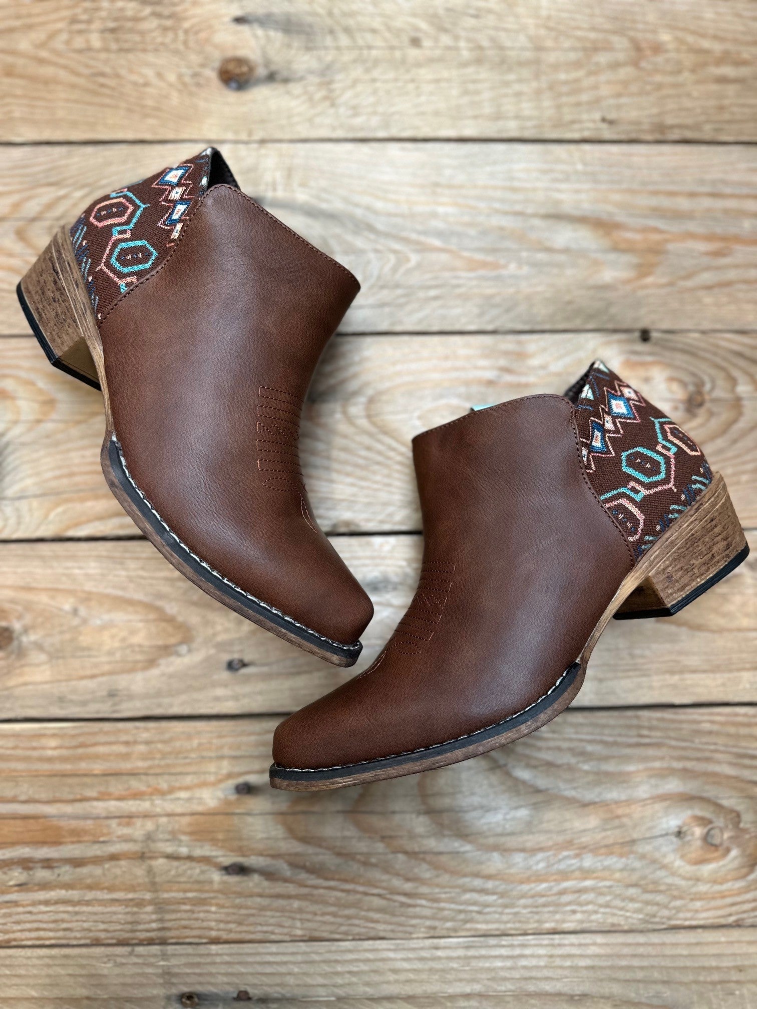 Womens Roper Sedona Ankle Boot - Brown / Aztec Heel (7301396561997)