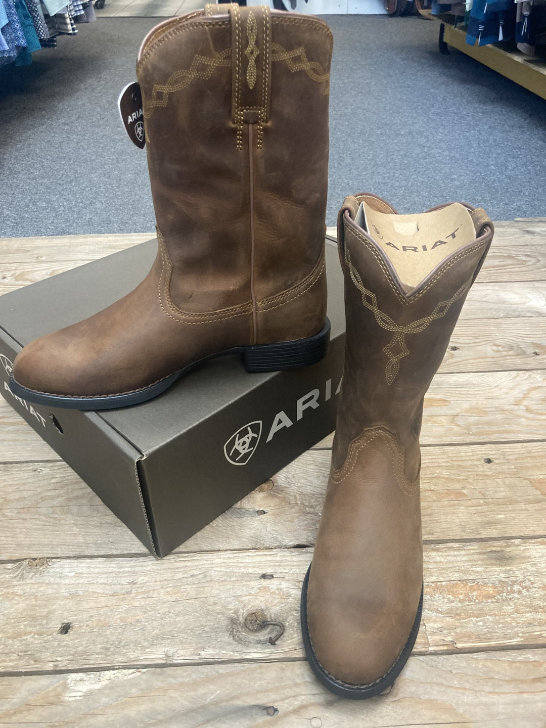 Womens Ariat Heritage Roper Distressed Brown (3759808675917)