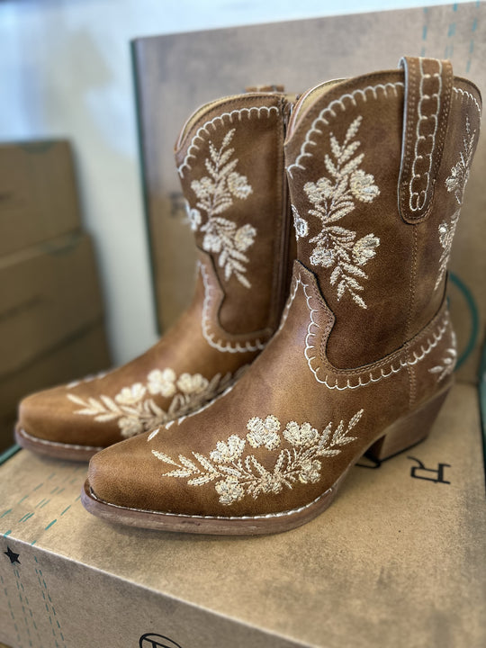 Womens Ropers Wynona Shortie Ankle Boot Snip Toe - Vintage Tan
