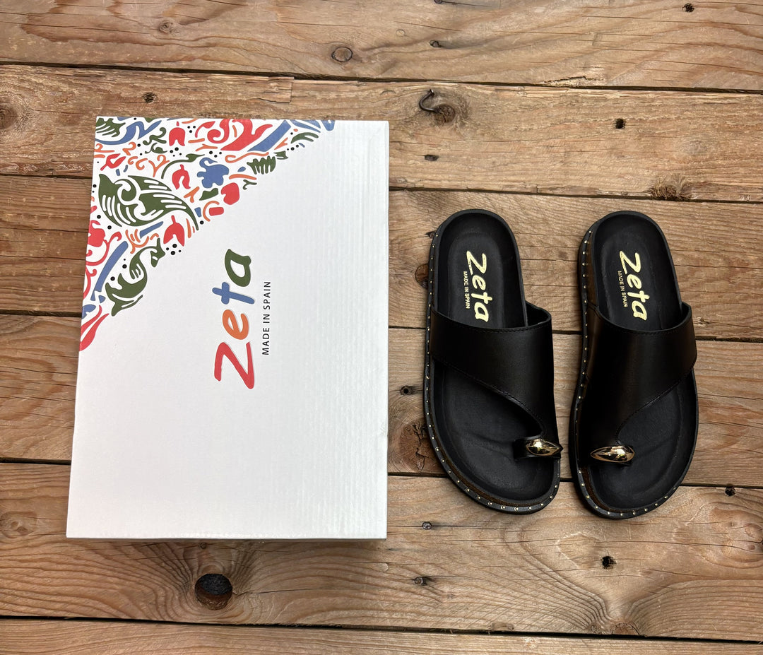 Womens Zeta Chase Wanda Sandal - Black