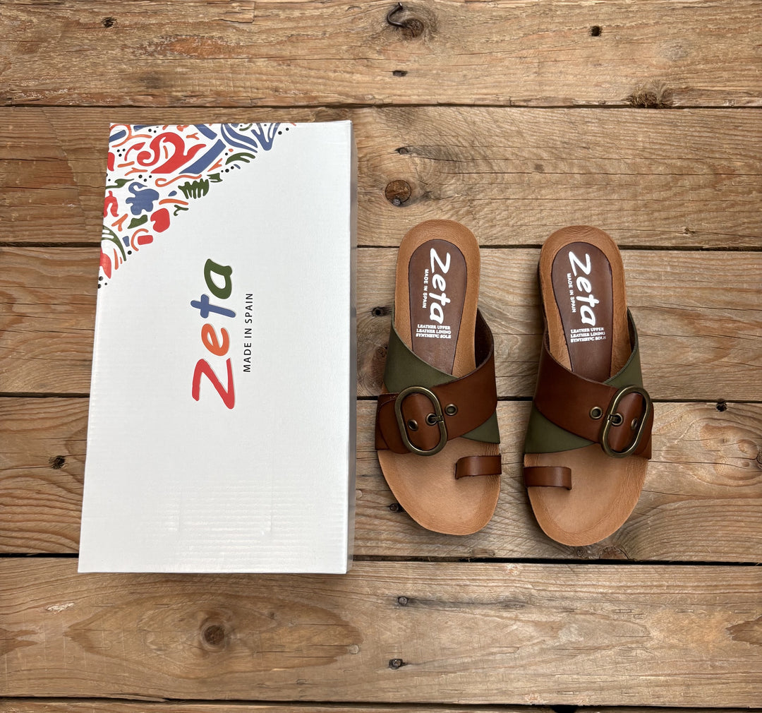 Womens Zeta Rivka Sandal - Roble / Botella