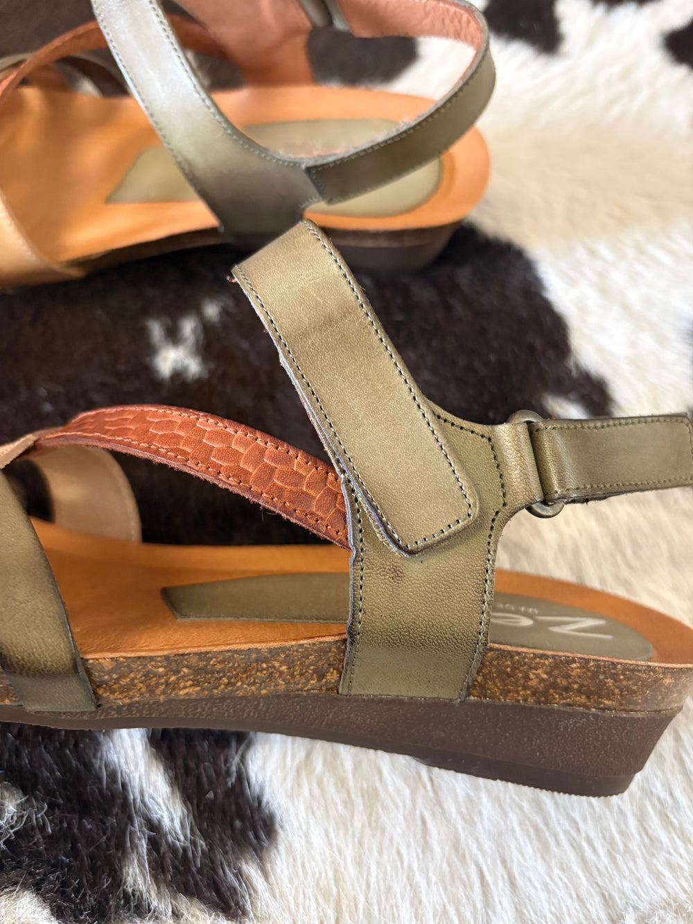 Womens Zeta Ocean Sandal - Cuero / Sahara / Palma