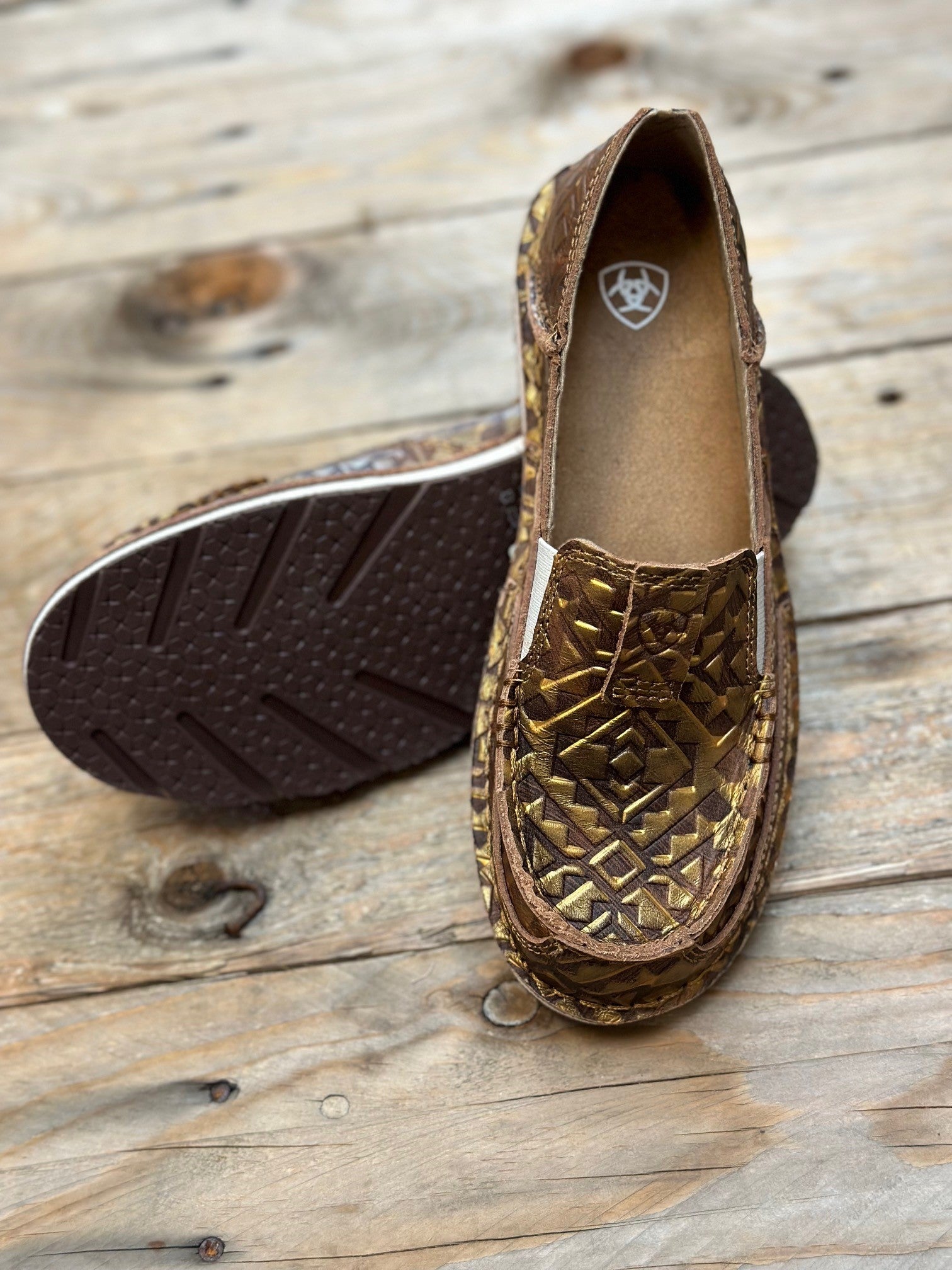 Womens Ariat Cruiser Slip on Shoe Copper Blanket Embossed – Debs