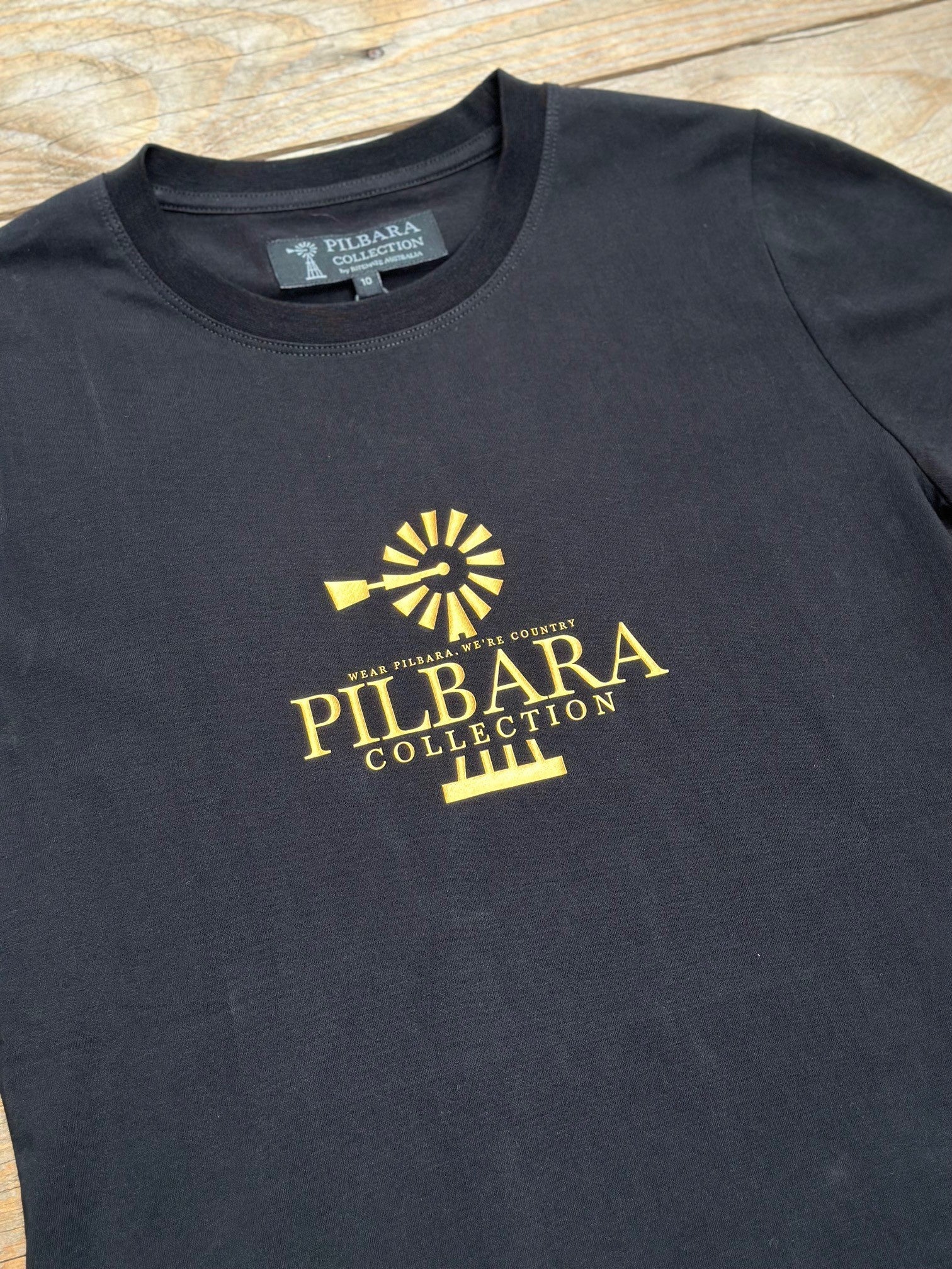 Womens Pilbara Windmill Short Sleeve Tshirt Tee - Black (6856615559245)